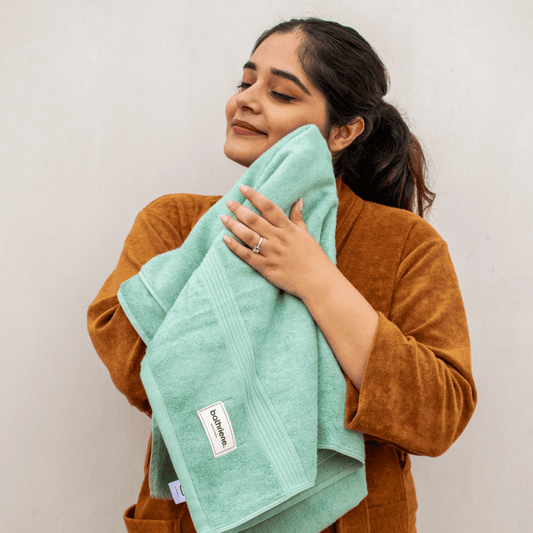2 Hand Towel, 100% Bamboo, 600GSM, Garden Green and Midnight Grey