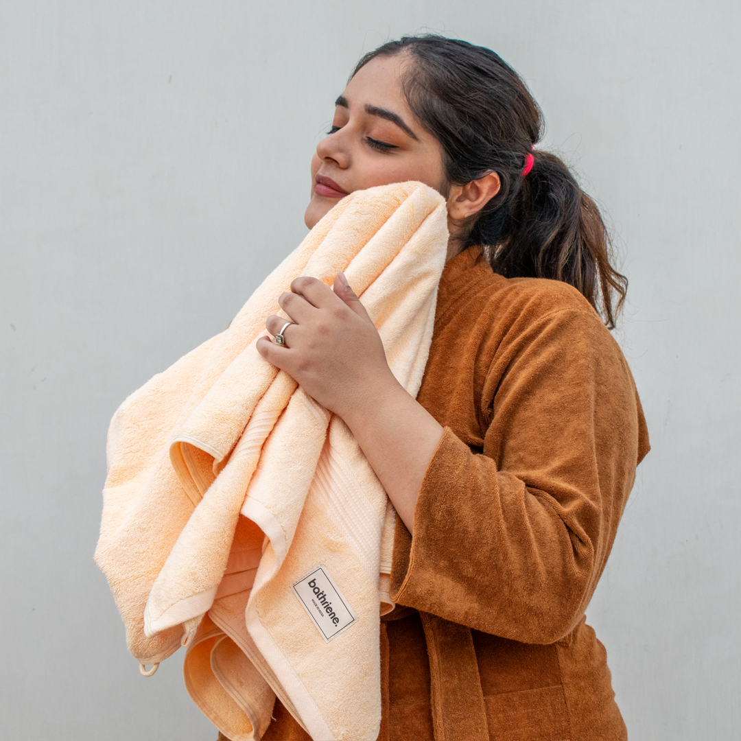 Bathriene 100% Bamboo Bath Towel Sunrise Yellow, 600 GSM, (75x150 cm, Pack of 1)